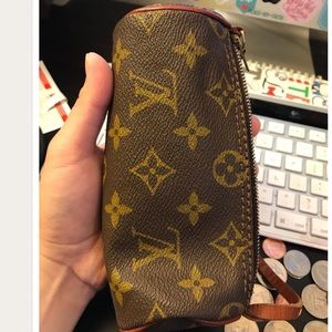 Authentic Louis Vuitton Monogram Papillon Pouch